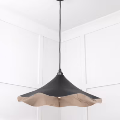 Smooth Nickel Flora Pendant in Elan Black - Image 4