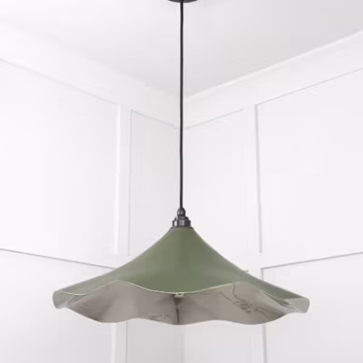 Smooth Nickel Flora Pendant in Heath - Image 5