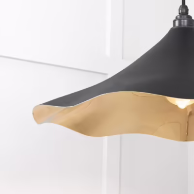 Smooth Brass Flora Pendant in Elan Black - Image 6