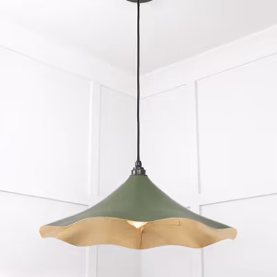 Smooth Brass Flora Pendant in Heath - Image 4