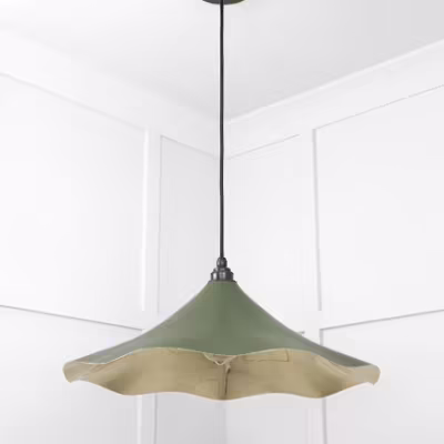 Smooth Brass Flora Pendant in Heath - Image 5