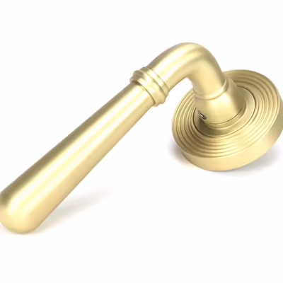 Satin Brass Newbury Lever on Rose Set (Beehive)