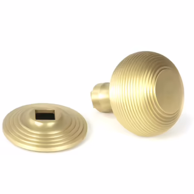 Satin Brass Beehive Centre Door Knob - Image 3