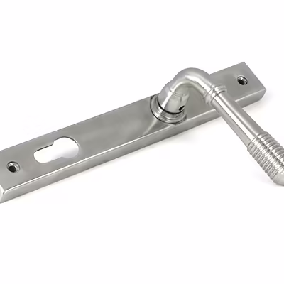 Satin Marine SS (316) Reeded Slimline Lever Espag. Lock Set - Image 4