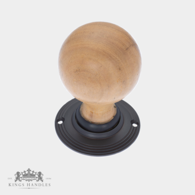 Oak Cromwell with Dark Bronze Backplate (B OCR)
