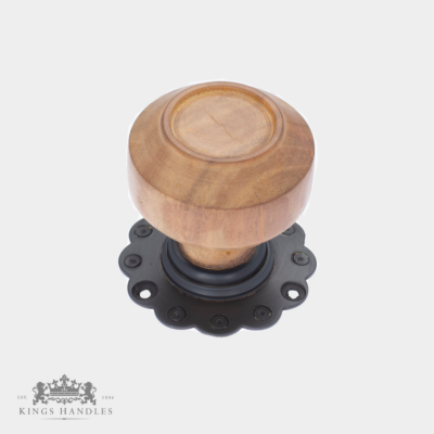 Oak Savoy with Dark Bronze Backplate (B OSA)