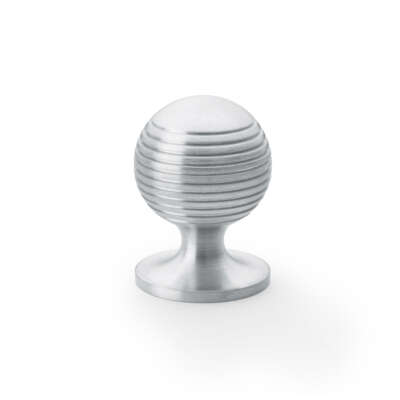 Caesar Cupboard Knob on Round Rose - Image 6